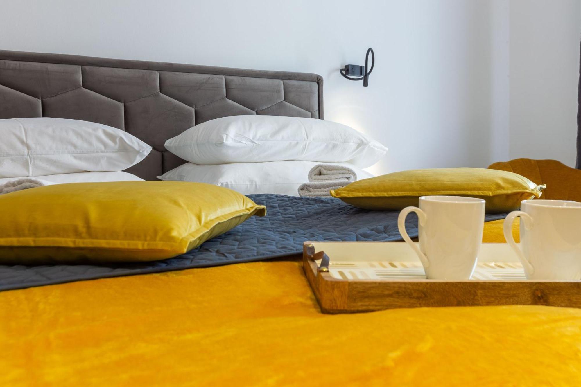 2M Exclusive Rooms Zadar Exterior photo