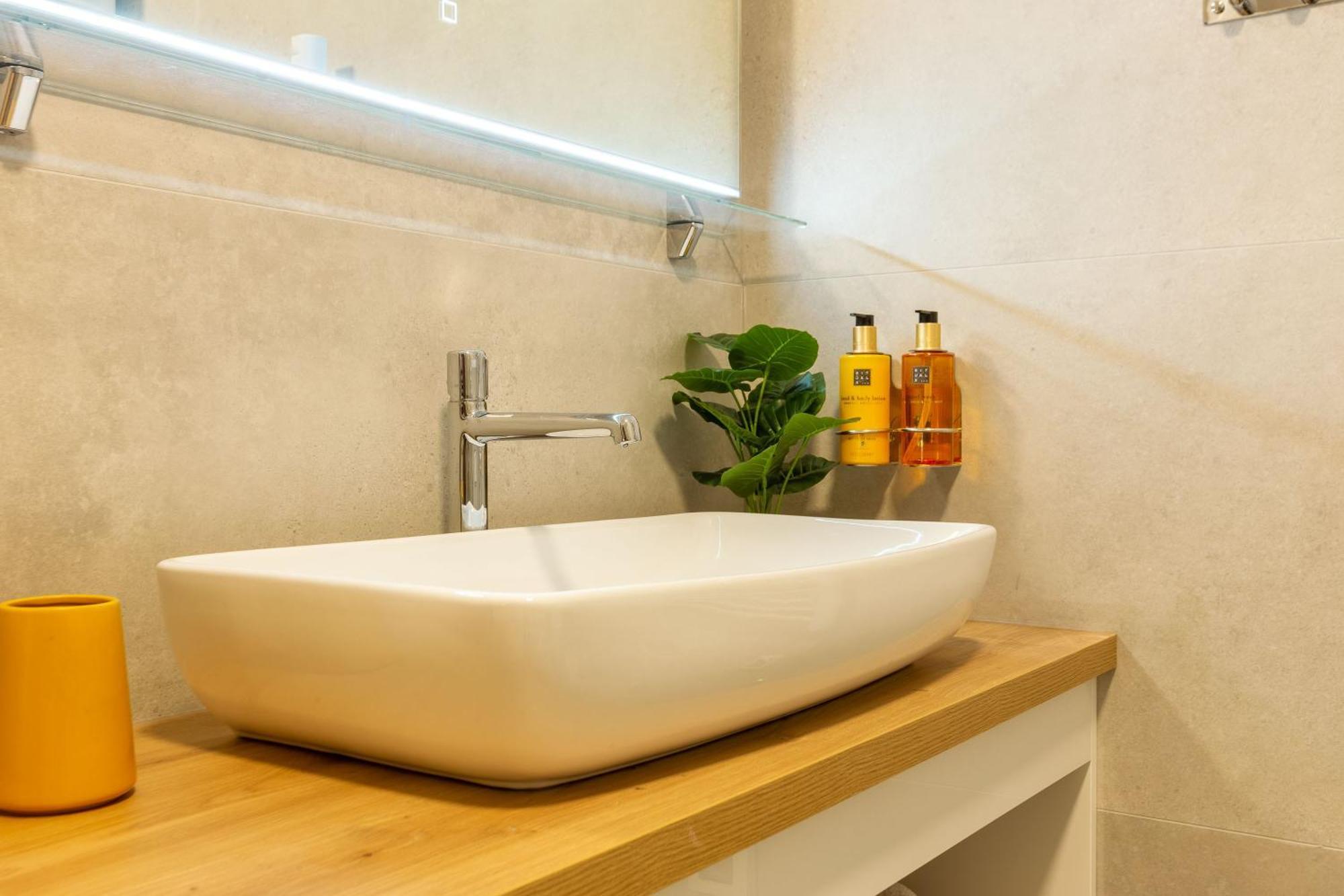 2M Exclusive Rooms Zadar Exterior photo